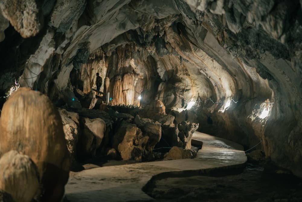 Grotte di Vieng Xay