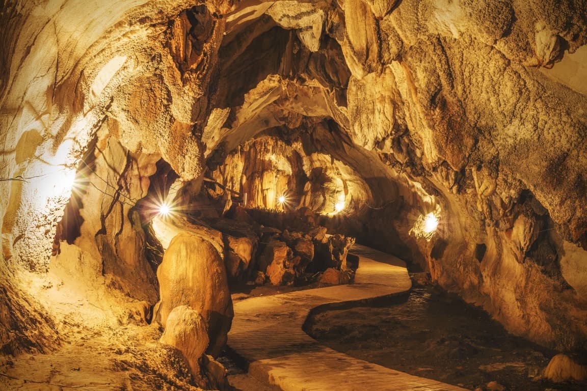 Grotta Tham Chang
